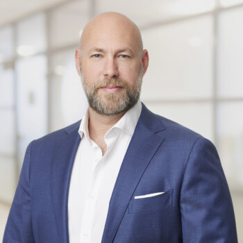 Matthew Thompson 1200x1200